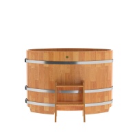 Купель овальная из сращенных ламелей лиственницы 0,80х1,42 Купель овальная из сращенных ламелей лиственницы 0,80х1,42