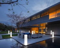 Светильник Цилиндр 30х75 питание от АКБ, RGB