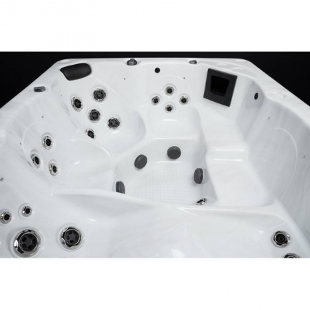 Спа бассейн BestSpas Crystal Спа бассейн BestSpas Crystal